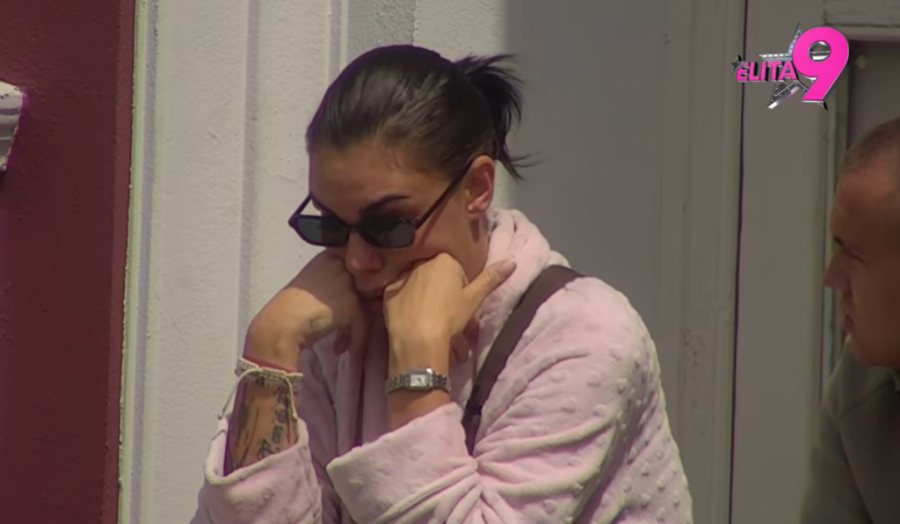 MINA VRBAŠKI U LOŠEM STANJU, UZNEMIRUJUĆI SNIMAK UGLEDAO SVETLOST DANA! Jezivi jauci izbezumili kompletnu naciju!