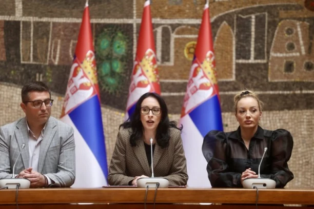 MINISTARKA ŽARIĆ KOVAČEVIĆ PODELILA SJAJNE VESTI! Evo koliko je BEBA rođeno u prvom kvartalu 2026. godine!