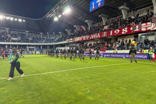 HAOS POSLE FINALA KUPA! Igrači Zvezde i Voše se potukli na terenu! (VIDEO)
