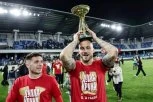 OVO JE SVIMA PROMAKLO! Pogledajte šta je Arnautović radio tokom penal drame u finalu Kupa Srbije! (VIDEO)