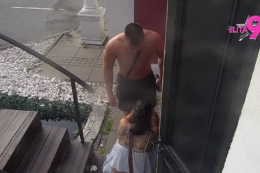 MINA PALA NA KOLENA PA URADILA NEZAMISLIVO! Ovako pokušava da vrati Viktora! KAMERA ZABELEŽILA PONIŽENJE VEKA! (VIDEO)