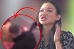 PRODUKCIJA OBJAVILA INTIMNI SNIMAK IZ TOALETA! Alibaba istrljao Tetovku na brzaka, svi STRAHUJU OD MAJINE REAKCIJE!