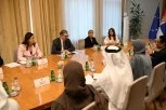 VAŽAN SUSRET! Vučić se sastao sa ministarkom za klimatske promene i životnu sredinu UAE! (FOTO)