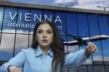 DRAMA NA AERODROMU U BEČU: Hitno se oglasila Nadica Ademov, besna kao ris! (FOTO)