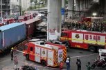 TERETNI VOZ SE ZAKUCAO I RAZNEO AUTOBUS KOD AERODROMA! Veliki broj MRTVIH i povređenih u stravičnoj nesreći u Tajlandu! (FOTO, VIDEO)
