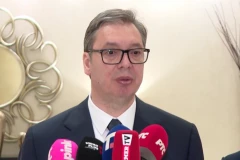 VUČIĆ UPOZORIO IZ BAKUA: Sve postaje mnogo teže – Srbija sprema HITNE MERE zbog globalne krize!