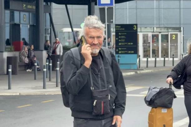 MACA VIŠE NE IZGLEDA OVAKO: Transformacija glumca srušila internet, svi se pitaju DA LI JE TO ZAISTA ON!