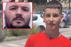UBIO DEVOJSKU SA 17 UBODA NOŽEM, STRINI POKAZIVAO MEĐUNOŽJE...! Novi detalji o monstrumu iz Drniša koji je ubio dostavljača hrane  - VIŠE PUTA PRIJAVLJIVAN, IPAK BIO NA SLOBODI!