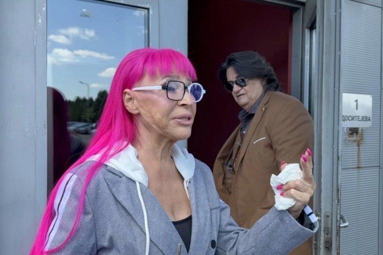 DRAMA NA SNIMANJU "PINKOVIH ZVEZDA": Zorica Brunclik odbrusila novinarima - ŠOK! (VIDEO)