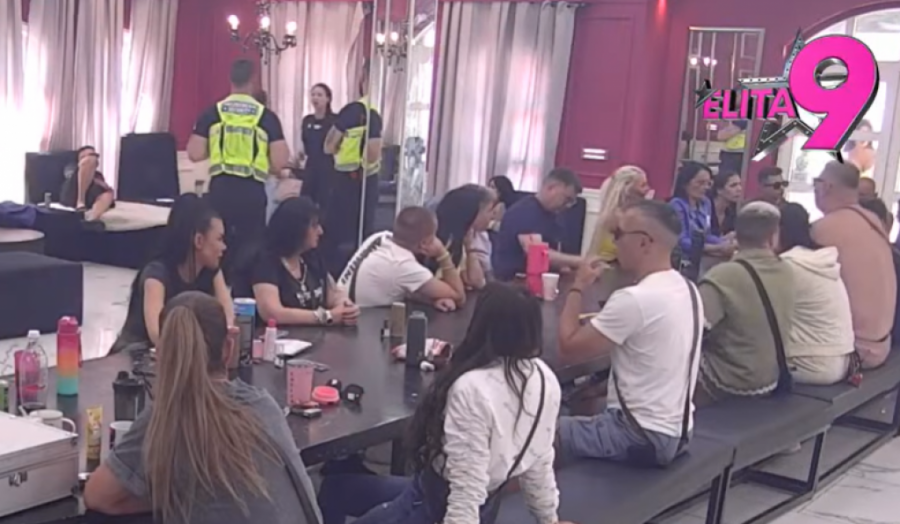 OBEZBEĐENJE HITNO PREKINULO PROGRAM ZBOG PODIVLJALE MAJE MARINKOVIĆ: Na korak do neviđenog haosa, Stanija vrišti na sav glas!