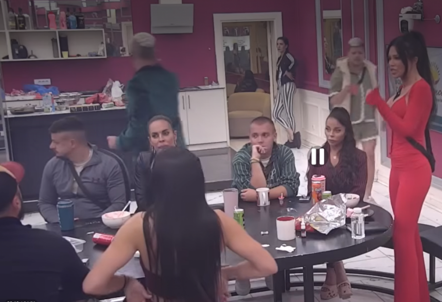 REGION ZGROŽEN PONAŠANJEM LUKE VUJOVIĆA - Izgovorio NEDOPUSTIVU rečenicu uživo u programu! OBEZBEĐENJE ULETELO U "ELITU 9" (VIDEO)