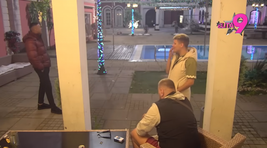 ŠOK-BOMBA DIREKTNO IZ "ELITE 9" - Janjuš i Kačavenda spremni za KAMAGRU?! Isplivao SKANDALOZAN snimak o izolaciji! (VIDEO)