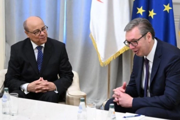 VUČIĆ PRIMIO FATAHA MAHRAZA U OPROŠTAJNU POSETU: Srbija visoko ceni iskreno prijateljstvo i dugogodišnju saradnju sa Alžirom! (FOTO)