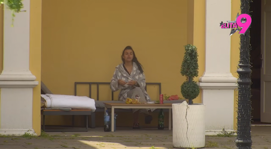 STANIJA NAPALA TRUDNU ANITU - Stanojlovićka se HITNO obratila Taši - LUKA DOBIO ZABRANU! (VIDEO)