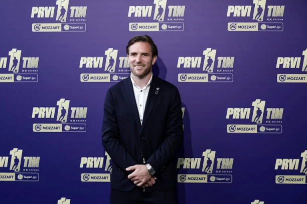ALEKSANDAR KATAI JE NAJBOLJI IGRAČ SUPERLIGE SRBIJE: Veliko priznanje za Zvezdinog fudbalera!