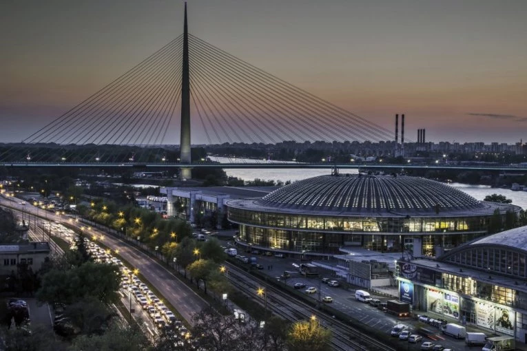 DOŠAO U BEOGRAD, PA IZAZVAO BES SRBA: Jedan natpis napravio potpuni HAOS! (VIDEO)
