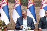 CEREMONIJA U PALATI SRBIJA! Vučić na obeležavanju 15 godina programa “Svet u Srbiji“