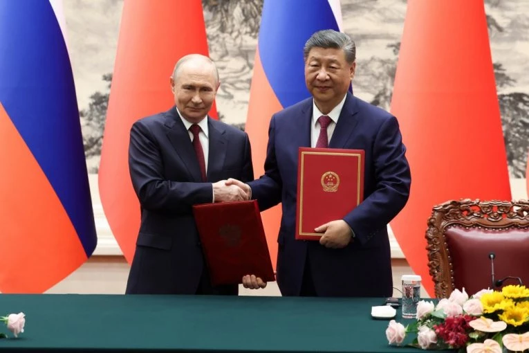 PUTIN I SI ZAJEDNO PROTIV "ZAKONA DŽUNGLE": Ruski i kineski predsednik usvojili KLJUČNU deklaraciju koja će promeniti SVE! (FOTO, VIDEO)
