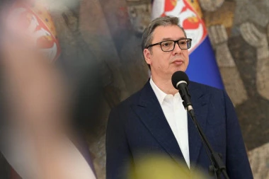 VUČIĆ NAJAVIO PORTAL "KO SI BRE TI?": Građani će moći direktno da šalju pritužbe na bahatost i aroganciju