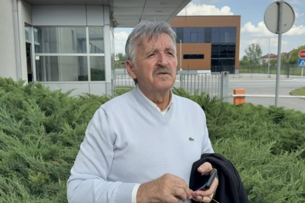 BOSANAC PONIZIO BRENU, CECU I TEU:  Narod bi da ih vidi na Evroviziji, kompozitor zagrmeo! (VIDEO)