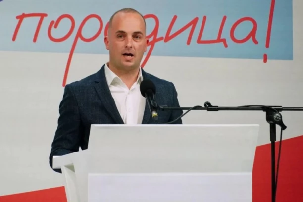 HRABRO KORAČAMO KA PROSPERITETU! Goran Orlić je novi predsednik opštine Aranđelovac! (FOTO)