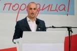 HRABRO KORAČAMO KA PROSPERITETU! Goran Orlić je novi predsednik opštine Aranđelovac! (FOTO)
