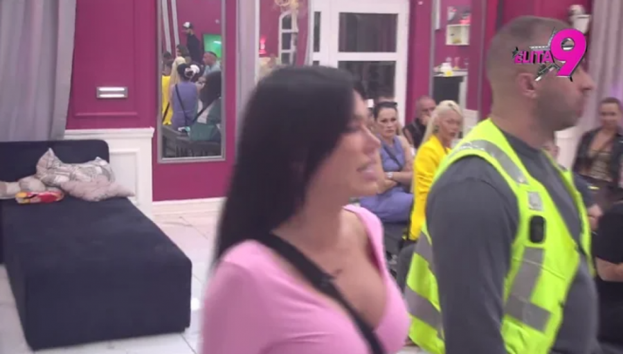 STANIJU UNAKAZILI ZBOG MARKA MARKOVIĆA: Trudna Anita se sveti jer je ODBAČENA, Asmin starletu doveo do NEVIĐENOG SLOMA! (VIDEO)