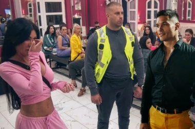 STANIJU UNAKAZILI ZBOG MARKA MARKOVIĆA: Trudna Anita se sveti jer je ODBAČENA, Asmin starletu doveo do NEVIĐENOG SLOMA! (VIDEO)
