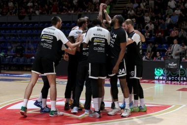 PARTIZAN ZAGRMEO NA KLS! Evo zašto svima treba da nam se dozvole promene u sastavu!