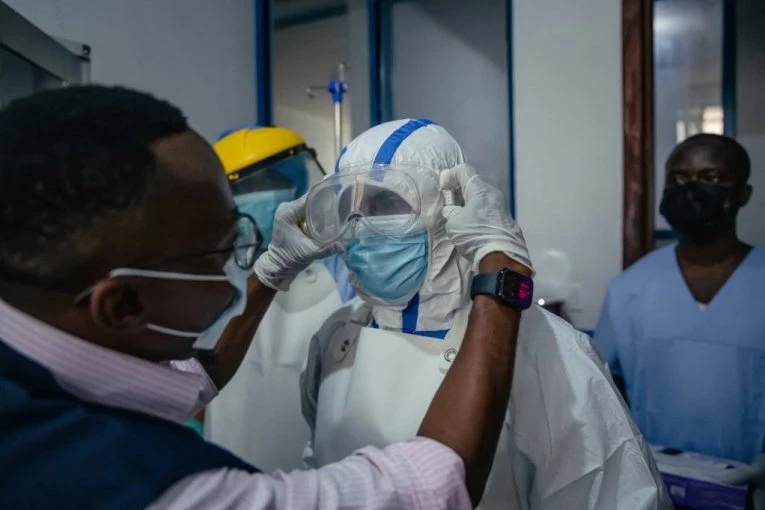 EBOLA NA DRUGOM KRAJU SVETA! Goru vest stanovnici nisu mogli dobiti! Pacijent je u izolaciji