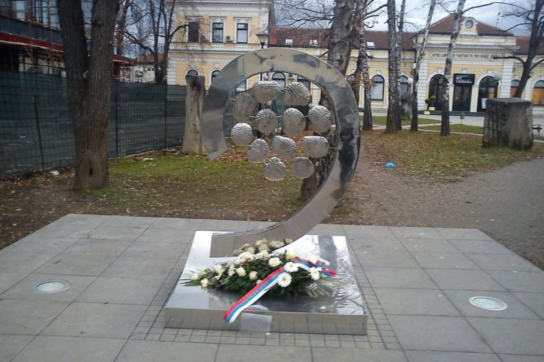 Cover image for Commemoration Held for 12 Babies Who Died in Banja Luka in 1992