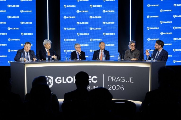 Гибкость — ответ на новую реальность: Чадеж на GLOBSEC 2026 о будущем мировой торговли и экономике ИИ