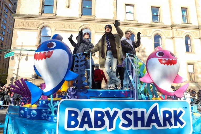 OVU PESMU VAŠI KLINCI NAJVIŠE VOLE DA SLUŠAJU: "Baby Shark" obara nove rekorde, ŠOK u celom svetu! (VIDEO)