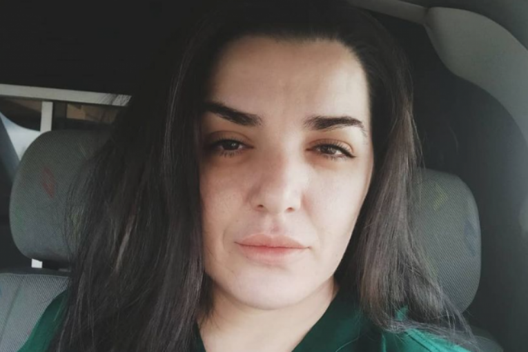 БЫВШАЯ УЧАСТНИЦА "ЗАДРУГИ" УМИРАЛА ОТ БОЛИ: Ужасающая сцена из дома, едва выжила!