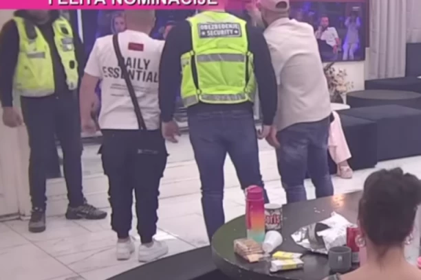 MOMENTALNI PREKID EMISIJE: Obezbeđenje HITNO reagovalo, produkcija OBUSTAVILA program, Luka Vujović doživeo POMRAČENJE!