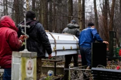 NIKAD OVO NE RADITE U IME BLIŽNJEG KAD UMRE: Otac Aleksandar o onome što mnogi Srbi čine, a šteti i njima i upokojenom