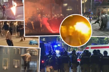 SCENE BLOKADERSKE BRUTALNOSTI! Nemilosrdno udaraju policiju štanglama, pojavio se i snimak iz drona - OVO JE TRENUTAK KADA SU PRIPADNIKE MUP ZASULI BAKLJAMA! (VIDEO)