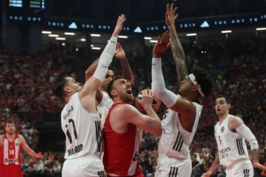 NEVEROVATNO LUDO FINALE EVROLIGE! Olimpijakos i Milutinov novi prvaci Evrope!