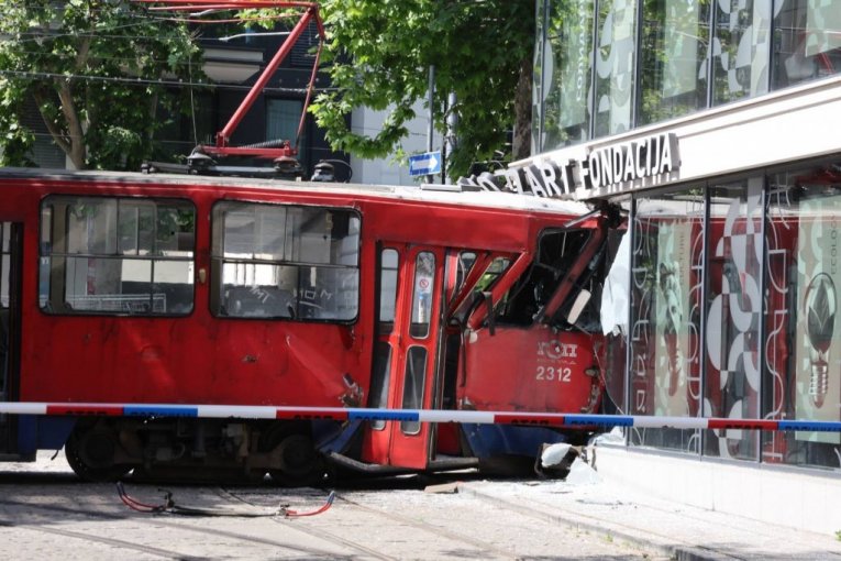 Tramvaj udario u zgradu na Dorćolu