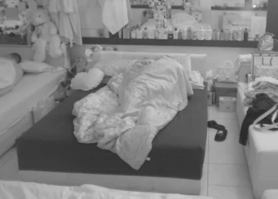 ASMIN DEMOLIRAO MAJINE SILIKONE: Razlupao ih na najbrutalniji način, takmičari poskakali kad su čuli OVE JAUKE!