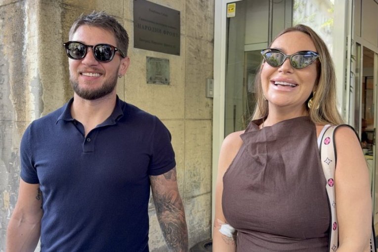 Iva i Joca napustili porodilište