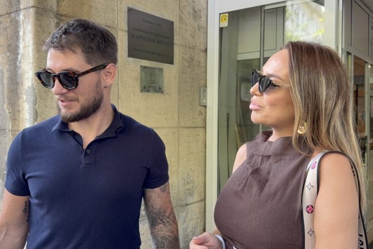 Iva i Joca napustili porodilište