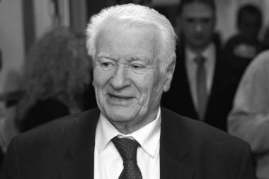 Preminuo Dragoljub Mićunović!