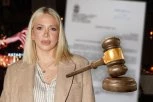 MILICA TODOROVIĆ HITNO ALARMIRALA ADVOKATE! Napokon stala na put drami, pevačica ovo više ne može da podnese!