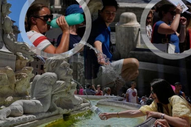 TOPLOTNI UDAR NA EVROPU! Italija uvodi CRVENO UPOZORENJE - temperatura ide do OPASNIH GRANICA! (FOTO, VIDEO)