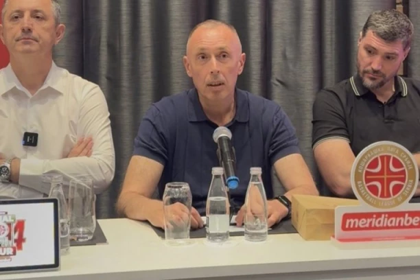 "IZVINJAVAM SE SVIMA": Milan Tomić prvi put progovorio po povratku na mesto trenera Zvezde! (VIDEO)