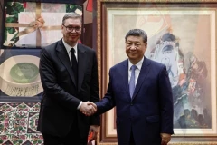 NI SRBIJA NIJE OSTALA DUŽNA! Pogledajte šta je Vučić darovao Siju - NAJBOLJE SA NAŠIH PROSTORA! (FOTO)