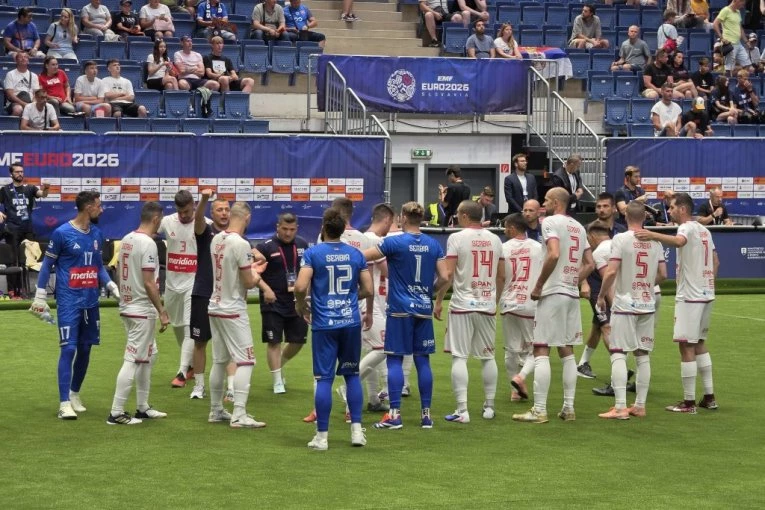 LOPTA JE KRENULA SA CENTRA! Srbija brani zlato na Evropskom prvenstvu!