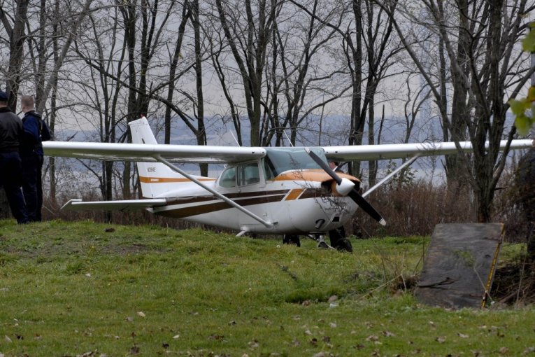 SRUŠIO SE AVION U HRVATSKOJ! Sve hitne službe se uputile ka mestu pada aviona, IMA MRTVIH I NESTALIH!