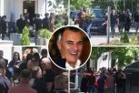 UVEK SI BIO U PRAVU, OBEĆAVAM DA ĆEMO... Sahranjen Aleksandar Nešović, sin održao govor i poslao jasnu poruku, a ovo je njegovo poslednje obećanje ocu!